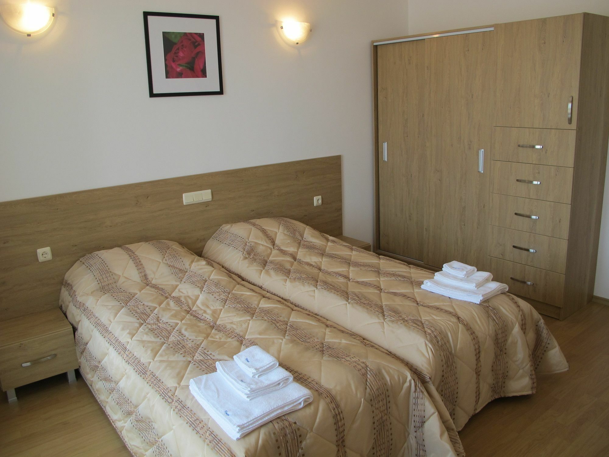 Apartment Crystal Beach Nesebar Esterno foto