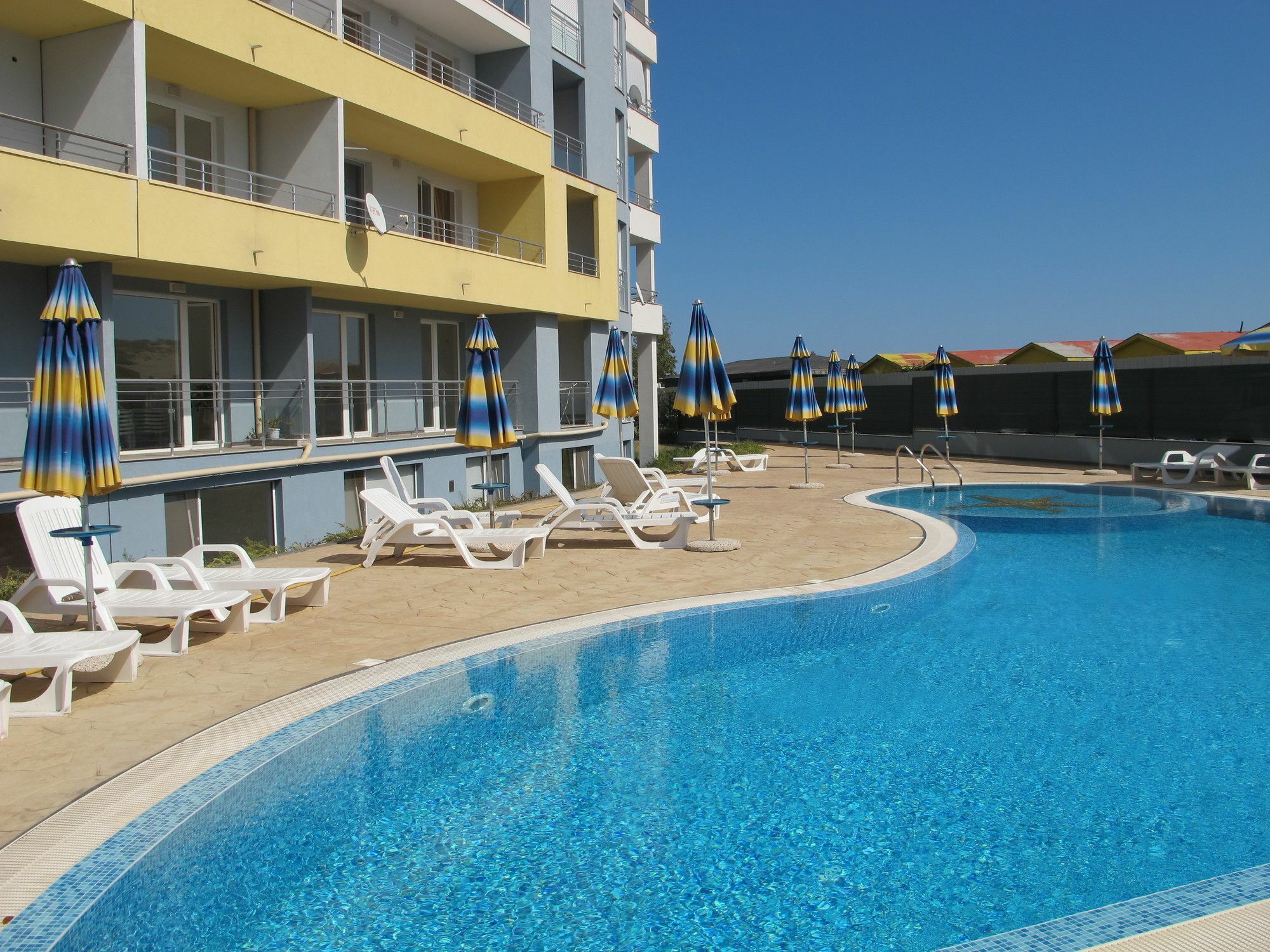 Apartment Crystal Beach Nesebar Esterno foto